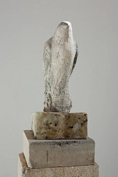 Work:&nbsp;Jane Rosen Morandi Bird, 2011 pigmented limestone and kiln cast, pigmented glass 81 x 10 x 12 inches ROSEN228