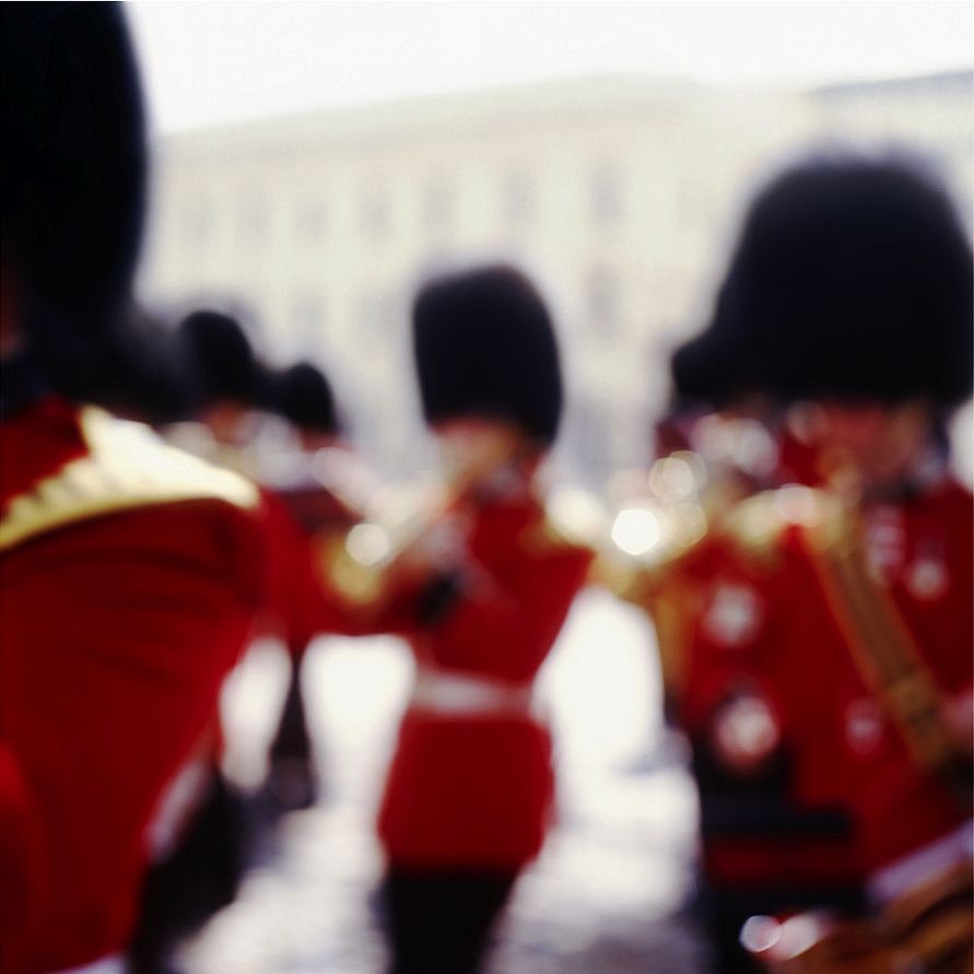 John Huggins (LA)
Royal Guard, London, England, ed. of 23, 2012
HUGG291
pigment print, 36 x 36 inch paper / 32 x 32 inch image, ed. of 23 | 53 x 53 inch paper, ed. of 7