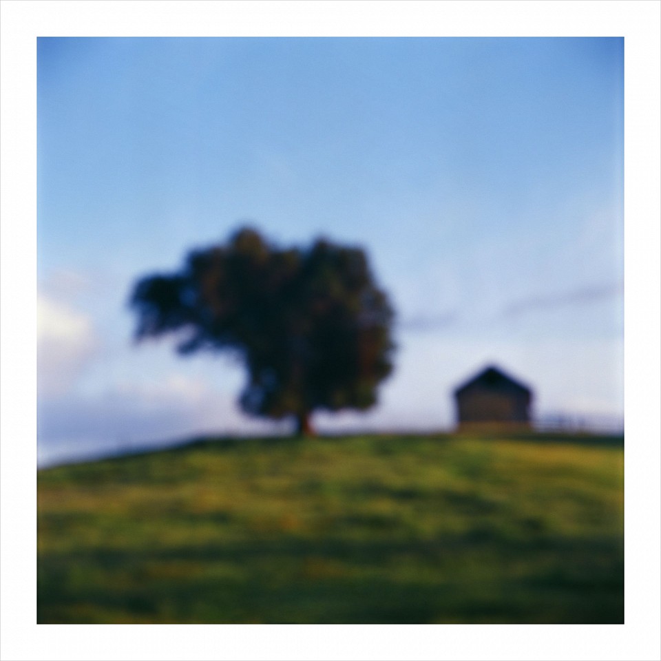 John Huggins (LA)
Tree and Barn, California, ed. of 23, 2014
HUGG382
pigment print, 36 x 36 inch paper / 32 x 32 inch image, ed. of 23 | 53 x 53 inch paper, ed. of 7